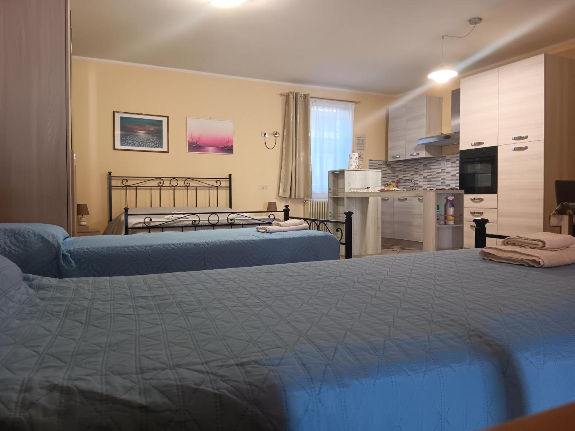 Casa Vacanze Iris, Appartamento Turistico Ravenna Eksteriør billede
