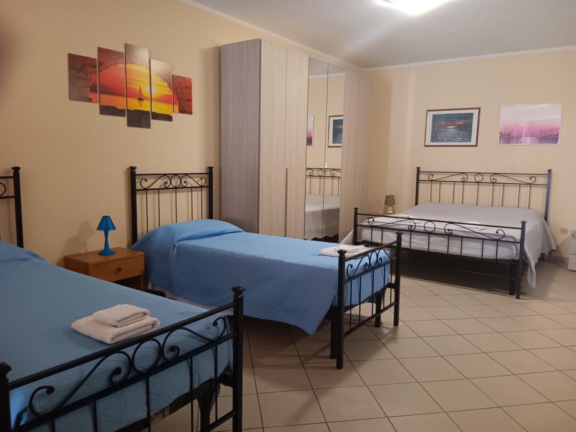 Casa Vacanze Iris, Appartamento Turistico Ravenna Eksteriør billede